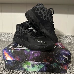 PUMA x LAMELO BALL MB.01 Lo Basketball Shoes